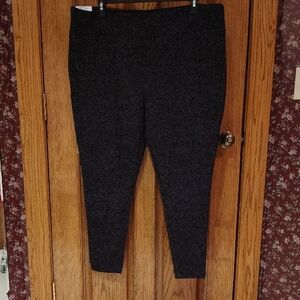 Ladies High Rise Fitted Leggings in Mlni Paisley Black Pattern NWT XXXL (24-26W)